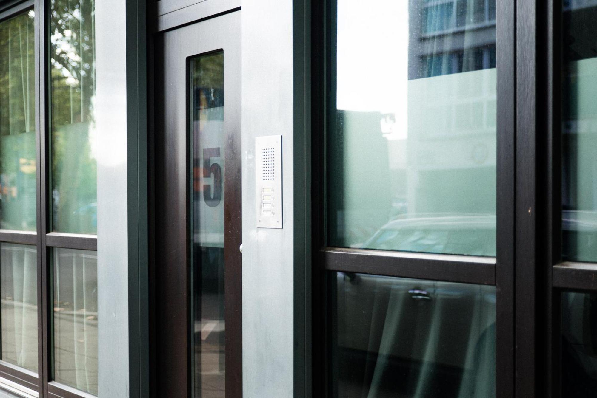 Privatunterkunft In Atelierwohnung Köln